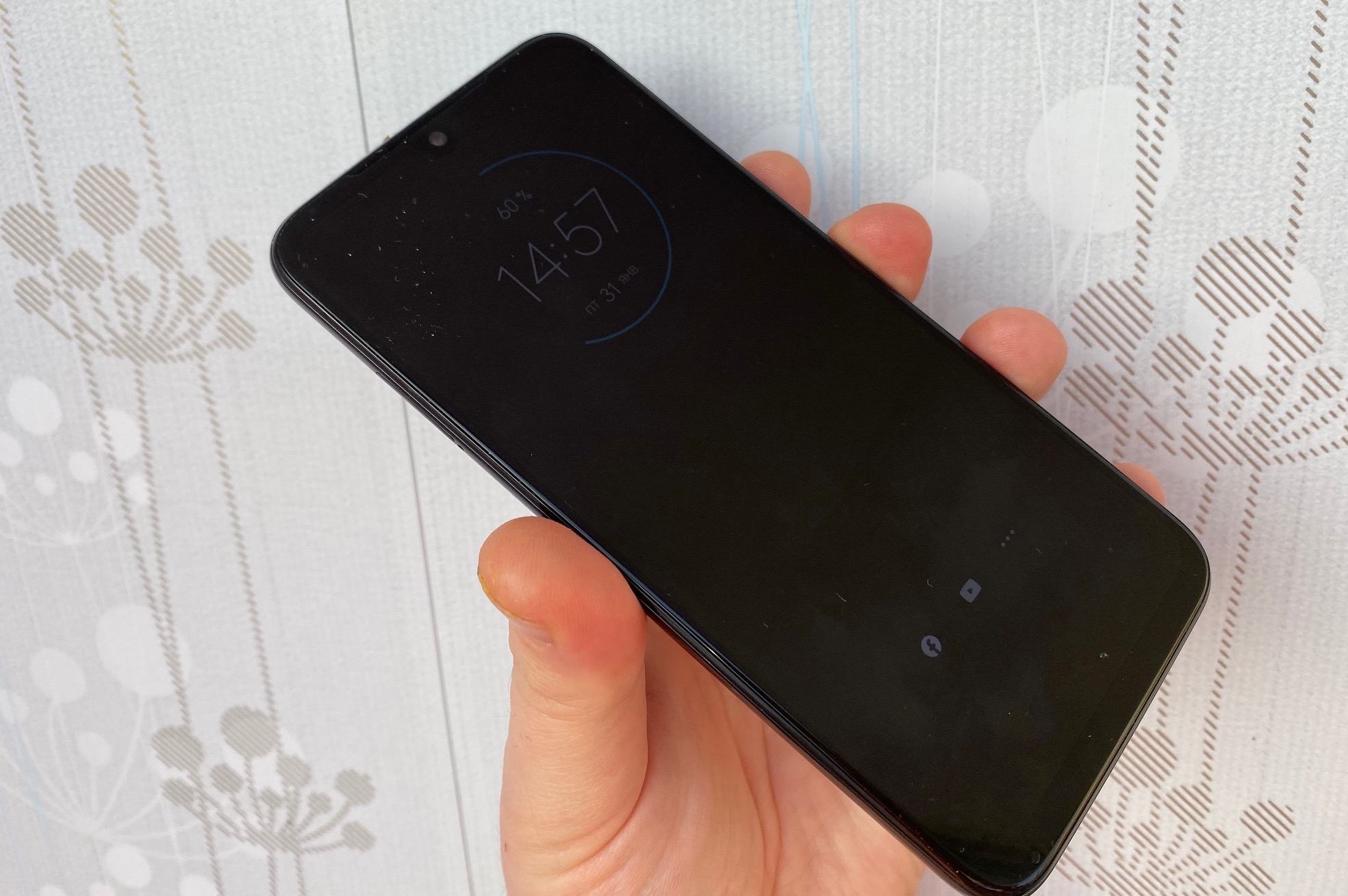 Тест Motorola G8 Plus: на 8 с плюсом