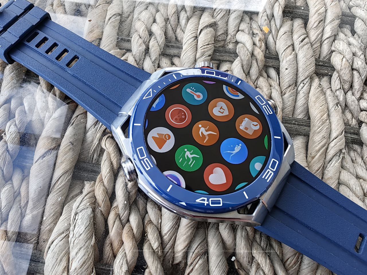 Huawei watch ultimate